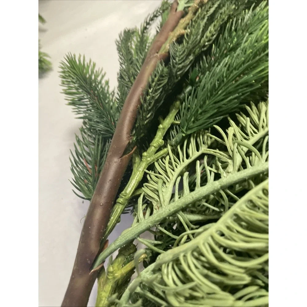 Lot Of Two 4ft Christmas Pine Garlands (Total Of 8ft)
